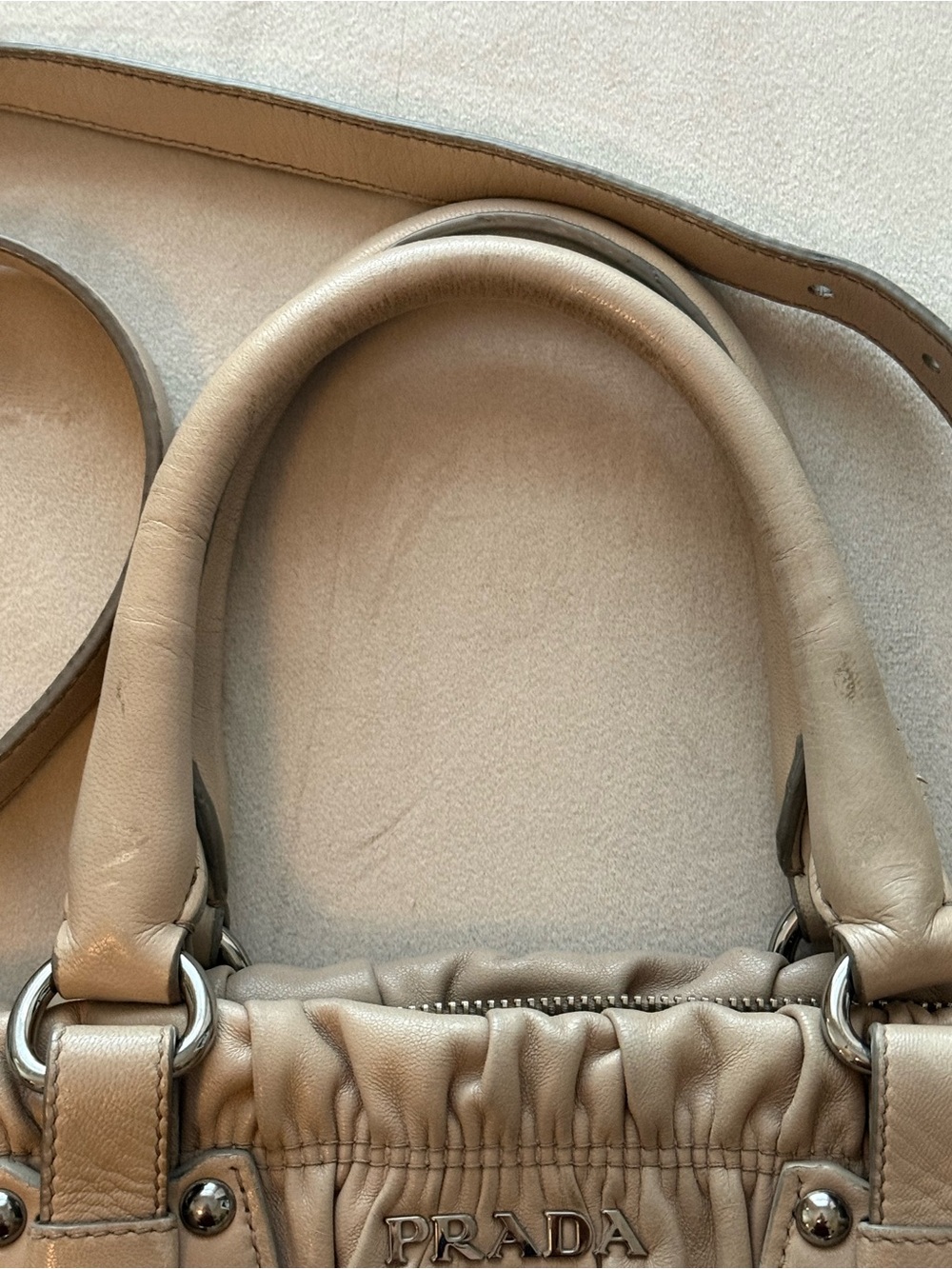 Prada Nappa Gaufré Convertible Satchel Bag in Cameo Beige with Crossbody Strap - Picture 7 of 16